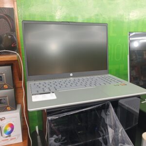 LAPTOP HP 15,6'' AMD RYZEN 3-7320 8GB DDR5 512GB SSD M.2 GRIS