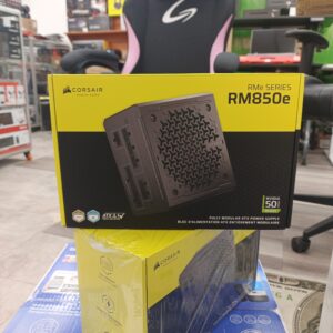 FUENTE DE PODER CORSAIR 850W GAMING RM850e ATX 3.1/ 80+GOLD/ MODULAR/ NEGRO